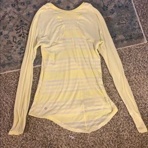 Lululemon workout top